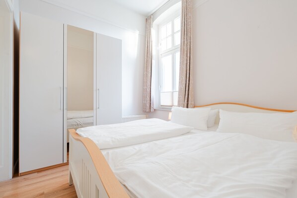 2 chambres, coffre-fort, Wi-Fi, literie fournie