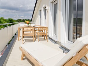 Outdoor dining - Dünenpalais, App. 25 (Heringsdorf)