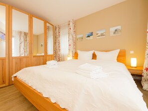 1 Schlafzimmer, Zimmersafe, WLAN, Bettwäsche