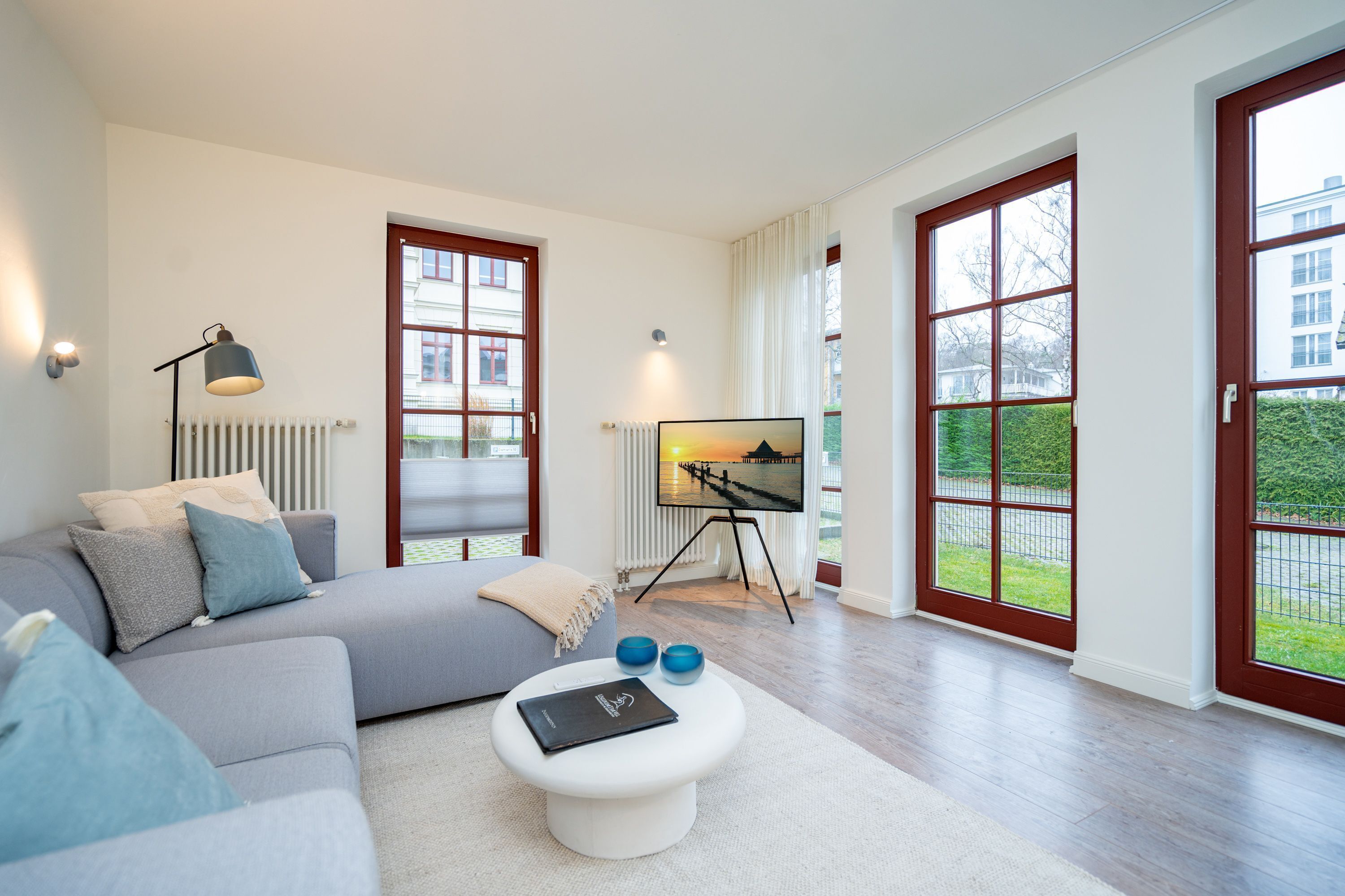 Fernseher