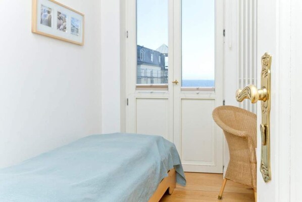 Image sans description, 1 de 16, bouton