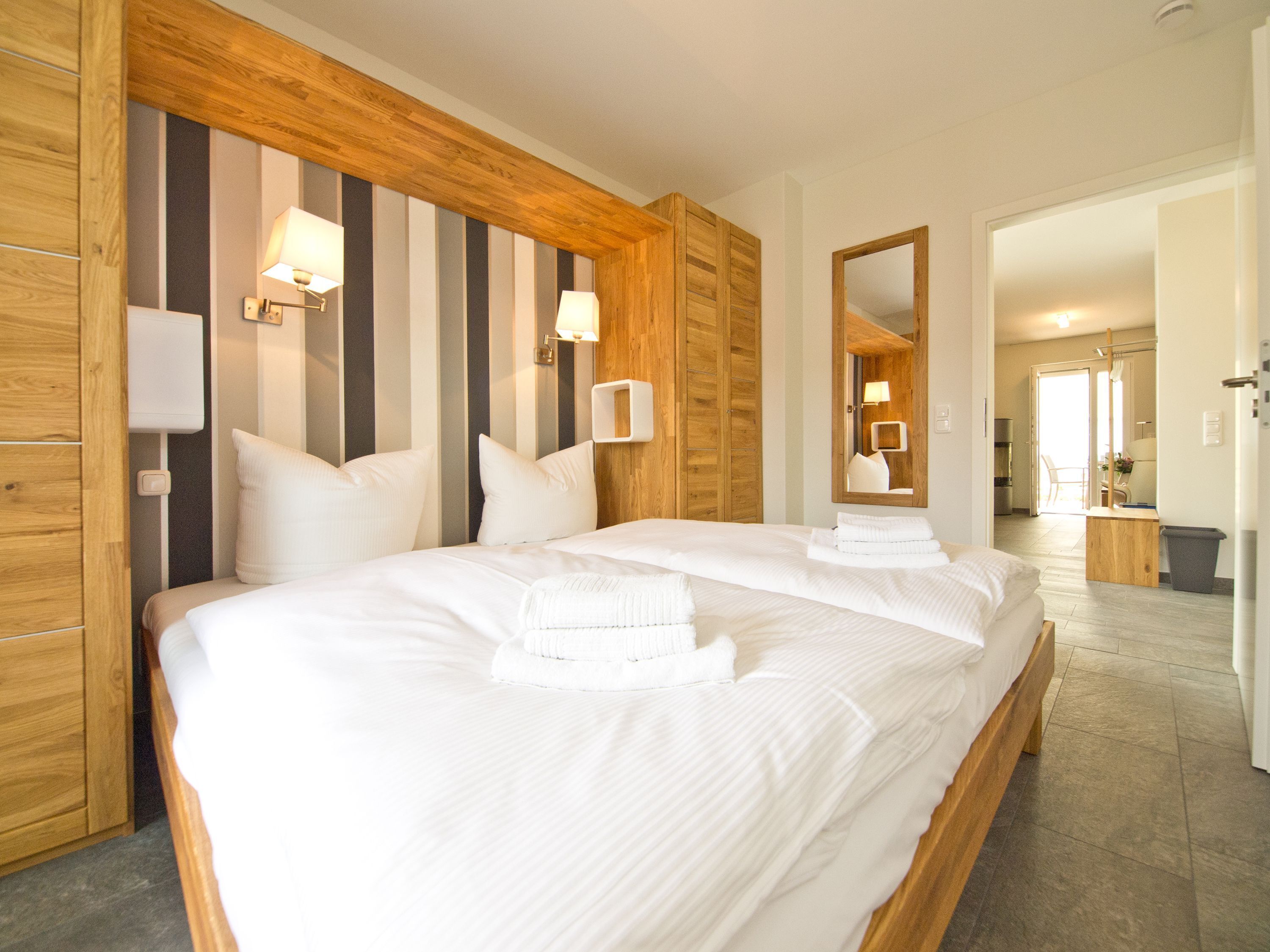 2 Schlafzimmer, Zimmersafe, WLAN, Bettwäsche