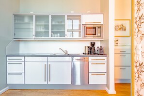 Fridge, microwave, dishwasher, coffee/tea maker - The Villa, App. 6, Germany (Heringsdorf)