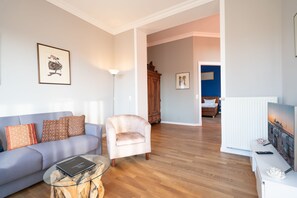 TV - The Villa, App. 6, Germany (Heringsdorf)