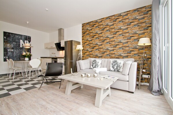 未分类图片,第 1 张,共 17 张,按钮