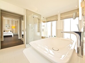 Hair dryer, towels - Dünenpalais, App. 15 (Heringsdorf)