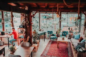 Terrace/patio - Duru Cappadocia Stone House (Nevsehir)