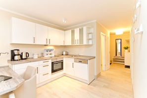 Fridge, oven, dishwasher, coffee/tea maker - Baltic Sea Domicile Bansin, App. 3.3 (Heringsdorf)