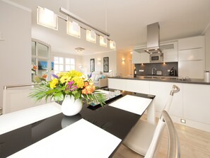 Køleskab, mikrobølgeovn, ovn, opvaskemaskine