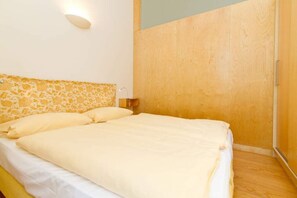 1 Schlafzimmer, Zimmersafe, WLAN, Bettwäsche