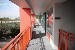View from property - Boca Suites Deerfield Beach Surestay Collection BW (Deerfield Beach)