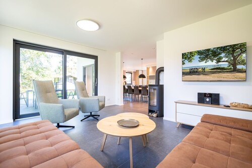 Vacation home at the coastal oak