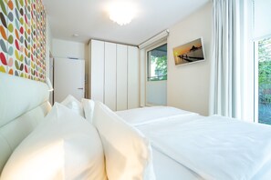 2 室のベッドルーム、セーフティボックス (室内)、WiFi、ベッドシーツ
