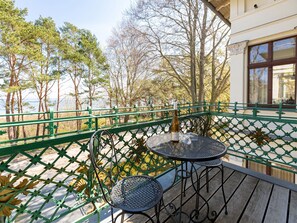 Outdoor dining - Villa Medici Heringsdorf, App. 10 (Heringsdorf)
