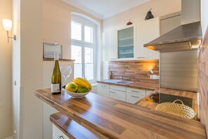 Fridge, oven, dishwasher, coffee/tea maker - Schloss am Meer, App. 2 (Heringsdorf)