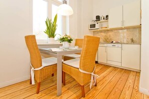 Dining - Villa Astrid, T2 Lübeck (Heringsdorf)