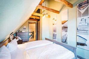 2 Schlafzimmer, Reisekinderbett, WLAN, Bettwäsche