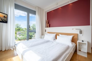 2 habitaciones, caja de seguridad en la habitación y cuna de viaje 