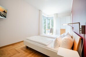 2 Schlafzimmer, Zimmersafe, Reisekinderbett, WLAN