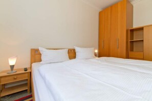 1 Schlafzimmer, WLAN, Bettwäsche