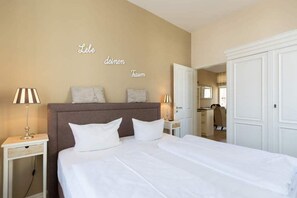 2 quartos, cofres nos quartos, Wi-Fi, roupa de cama