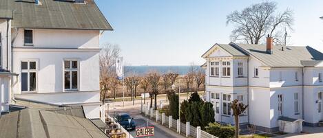 Third-party on-site parking