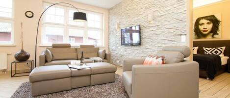 Télévision, cheminée