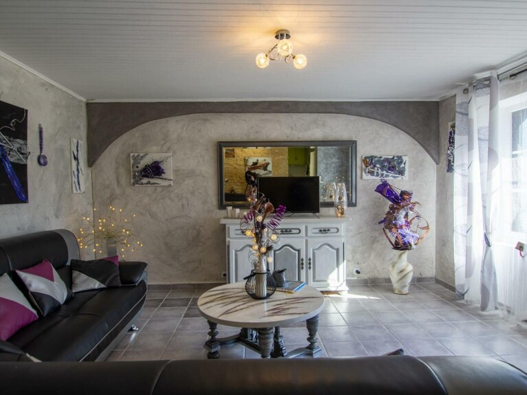 Stone House With Large Garden, Pets Allowed - Dordogne