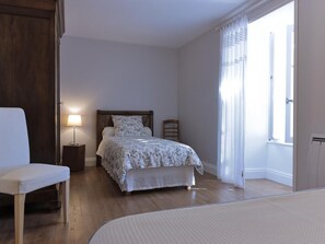 2 bedrooms, free WiFi