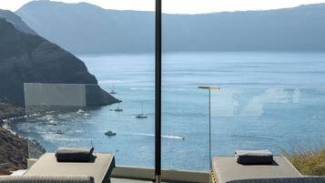 Sun deck