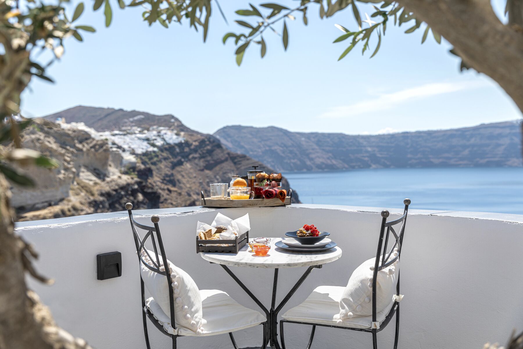 Photo - Pearl of Caldera Oia - Boutique Hotel by Pearl Hotel Collection