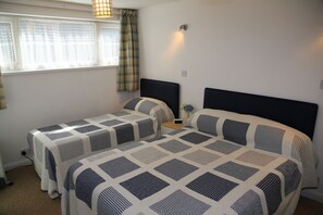 1 bedroom, iron/ironing board, free WiFi