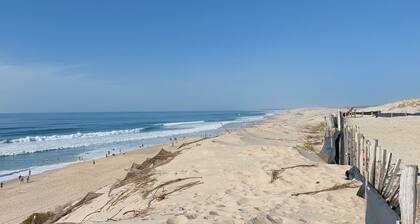 villa 5 chambres 200 m lac et à 5 mn océan