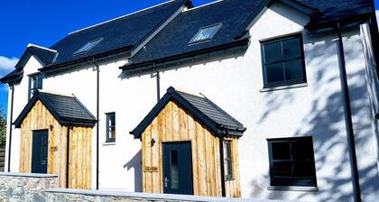 Stylish 3-bed Cottage Located in the Cairngorms