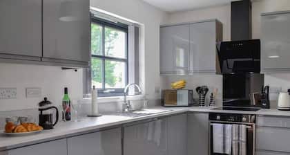 Stunning 3-bed Cottage in the Village of Tomintoul