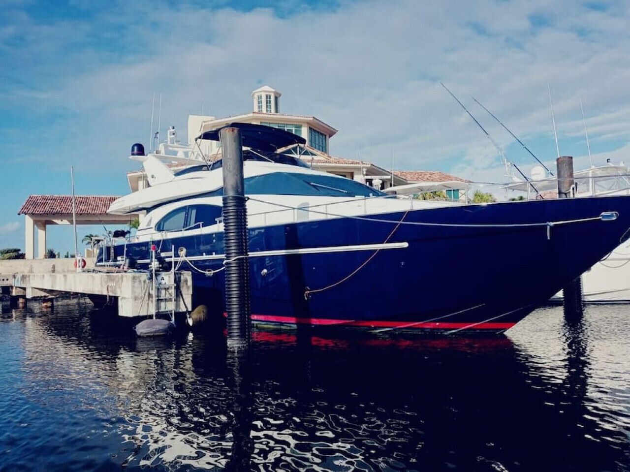 Marina/club náutico