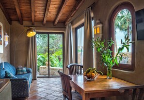 Smart TV - El Refugio Apartments & Villa - Delia - (La Matanza de Acentejo)