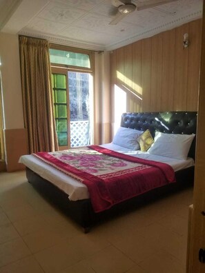 豪華雙人或雙床房 | 熨斗/熨衫板、免費 Wi-Fi