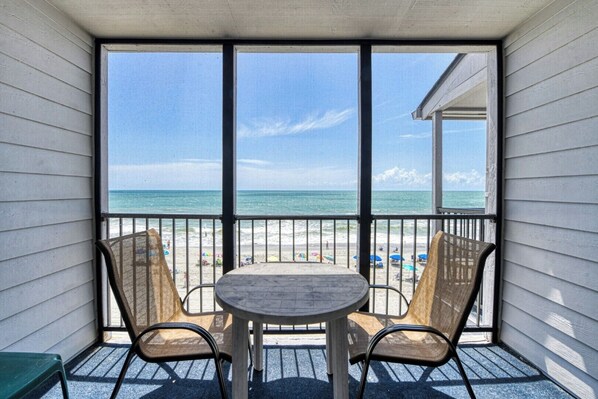 Outdoor dining - Ocean Cove 306 - Three Bedroom, Two 1/2 Bath Oceanfront Condo (Garden City Beach)