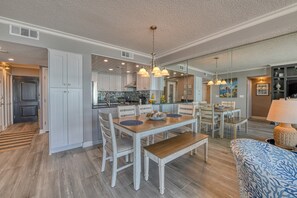 Dining - One Ocean Place 403 - Fantastic two-bedroom, two-bath oceanfront condo in GCB (Garden City Beach)