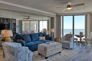 DVD-spiller og stereoanlegg