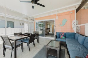 Unclassified image, 2 of 44, button - H2O Therapy 2 bed 2 bath on Open Water w/Cabana Club Beach and Pool membership, 4 single Kayaks and 39 ft dock (Key Colony Beach)