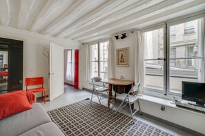 1 makuuhuone, silitysrauta/-lauta, ilmainen Wi-Fi, vuodevaatteet