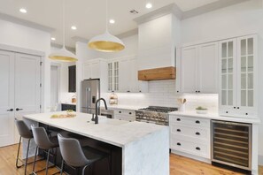 Photo non classée, 2 sur 24, bouton