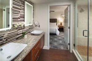 Bathroom - Escape to Palm Desert for Coachella/ Stagecoach  (Palm Desert)