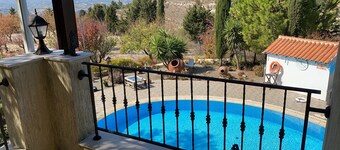 Romantic 5 Bedroom Villa with private salted Pool. Cyprus