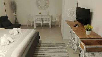 1 camera, una scrivania, Wi-Fi gratuito, lenzuola