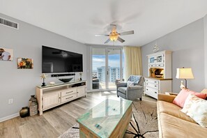Smart TV - Palms of Destin|12th flr Jr Suite-Lagoon Pool|Views (Destin)