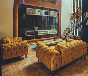 42-inch LED TV with cable channels, TV