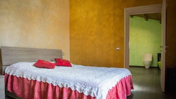 2 habitaciones, escritorio, wifi gratis y ropa de cama